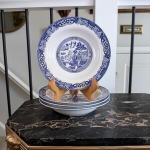 Royal Oak Flying Horse Blue White Soup Pasta Bowls Set